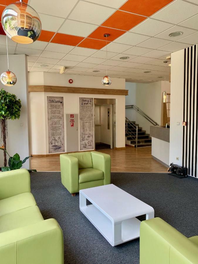 Well Hotel Harkány Extérieur photo